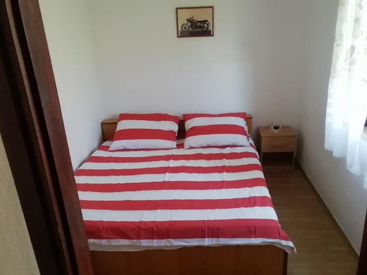 Apartment Zagor Kastela Exterior photo