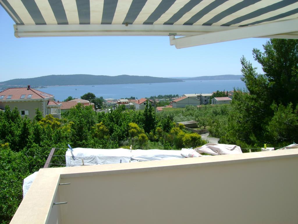 Apartment Zagor Kastela Exterior photo