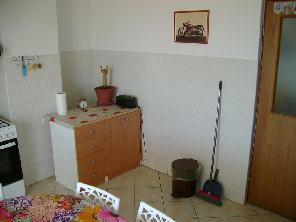 Apartment Zagor Kastela Exterior photo